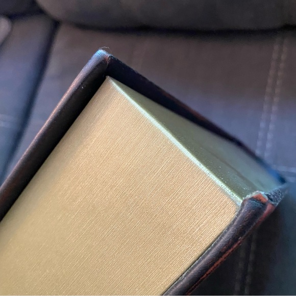 The Tales of Beedle the Bard by JK Rowling COLLECTORS FIRST EDITION - Picture 8 of 16